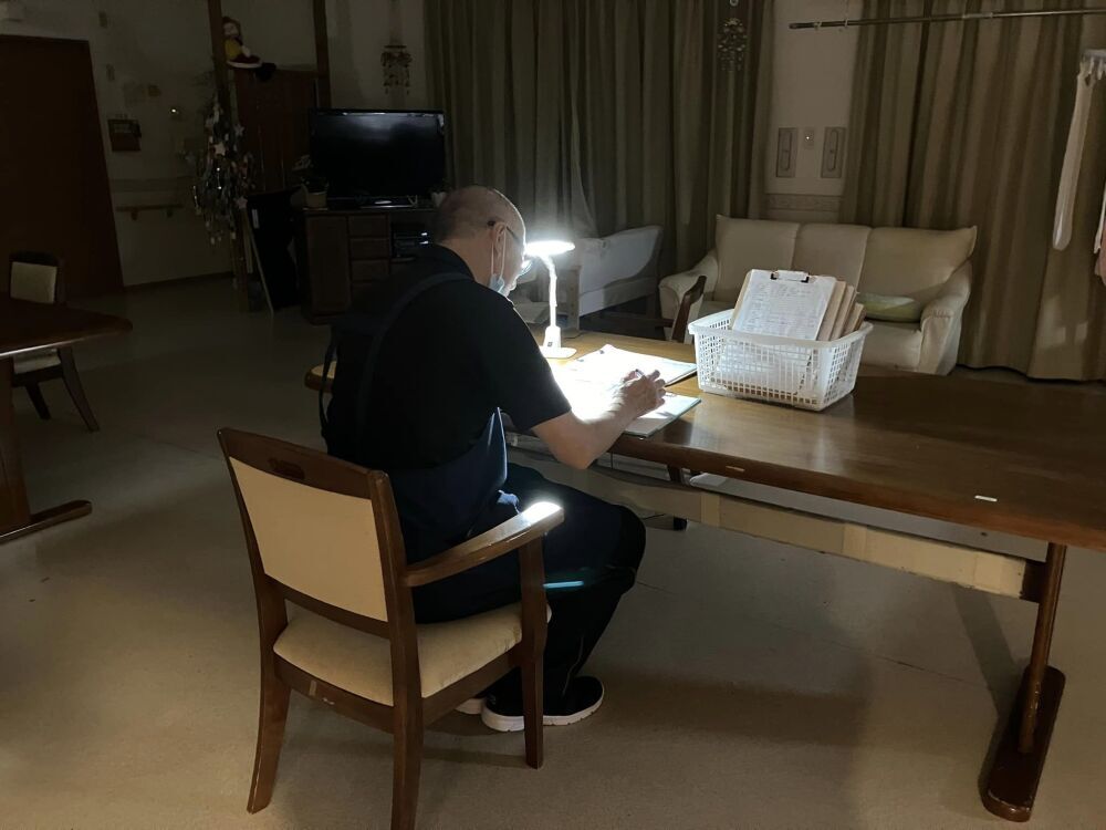 介護職員 サロン・ド・フレール本巣 夜勤 ハーフ夜勤