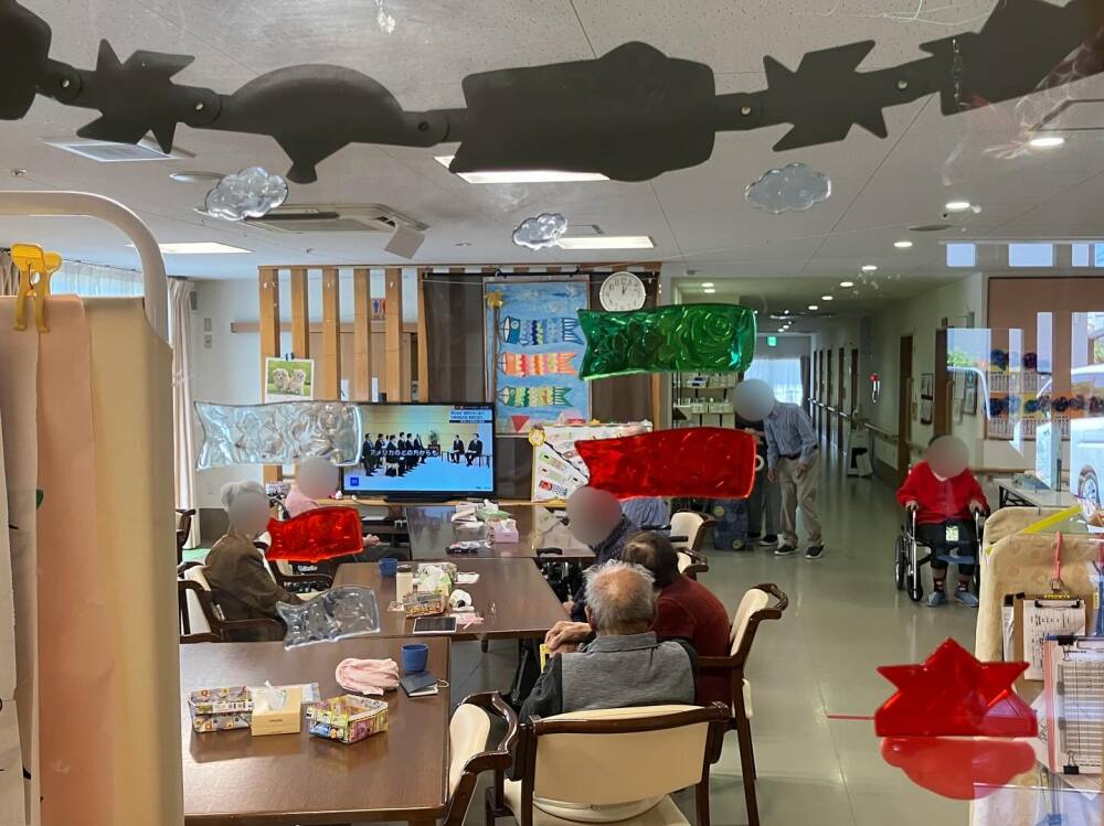 看護職 准看護師 正看護師  介護施設 サロン・ド・フレール一宮 社保あり なし