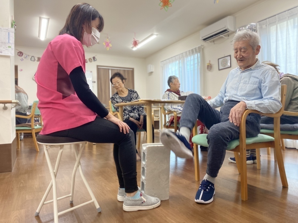 【デイサービスの介護職】カフェ・居酒屋・飲食店などからの転職者多数